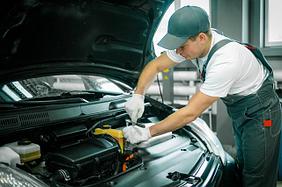 Жеңіл автомобильдерді жөндеу бойынша қызметтер