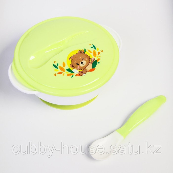 Набор детской посуды «Друзья», 3 предмета: тарелка на присоске, крышка, ложка, цвет зелёный