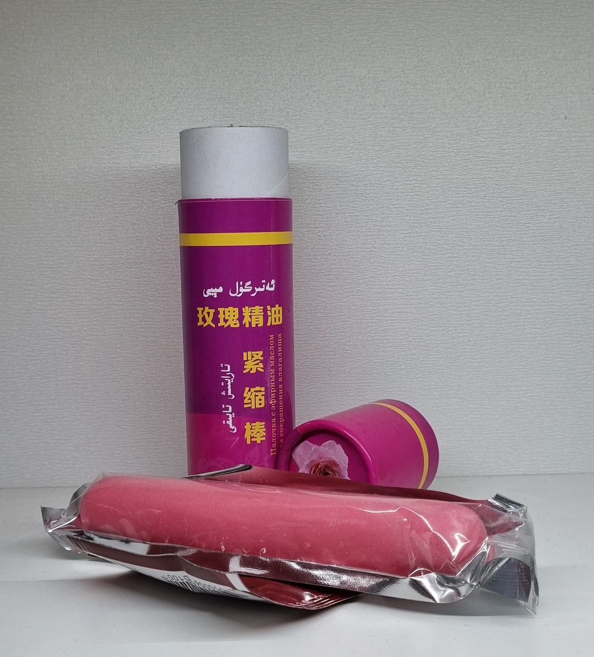 Чка Доянь в футляре с розовым маслом