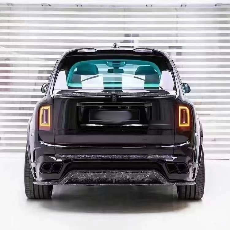 Карбоновый обвес на Rolls Royce Cullinan - фото 2 - id-p102592263