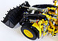 LEGO Technic: Автопогрузчик VOLVO L350F с дистанционным управлением 42030, фото 7