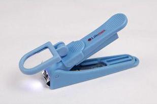 Щипчики для ногтей с лупой и подсветкой