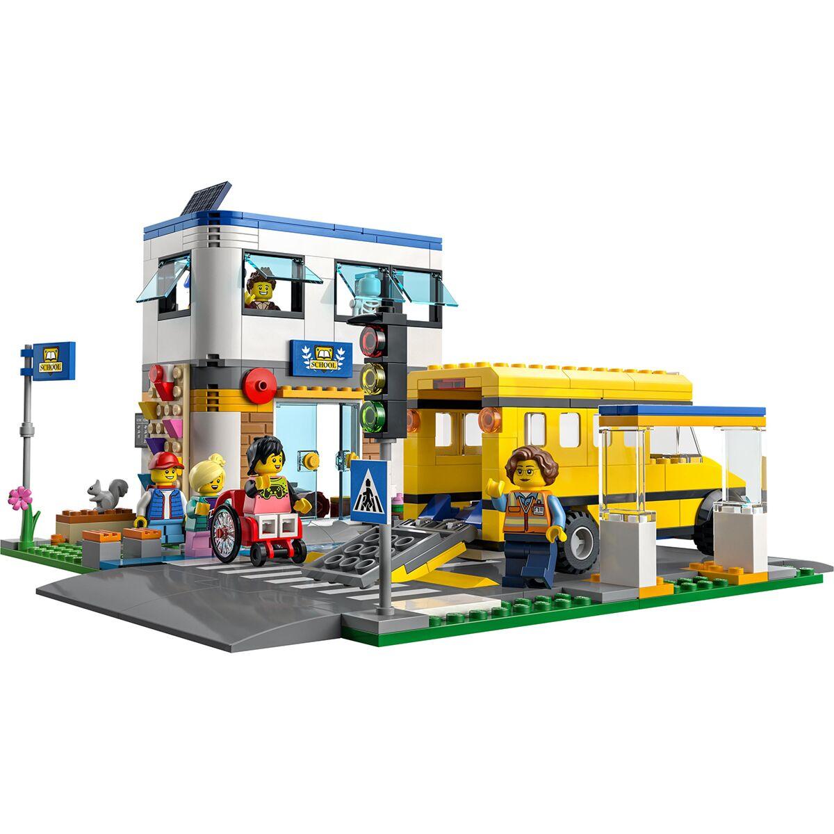 LEGO День в школе CITY 60329