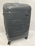 Большой пластиковый дорожный чемодан на 4-х колесах" Fashion". Высота 75 см, ширина 47 см, глубина 31 см., фото 2
