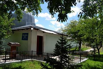 Мавзолей Укаш Ата