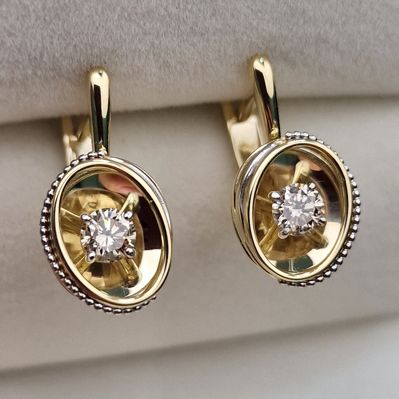 Золотые серьги с бриллиантами 0.41Ct VS1/L, VG-Cut