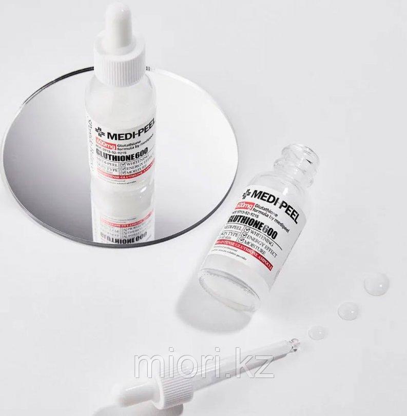 Осветляющая ампульная сыворотка с глутатионом Medi-Peel Bio-Intense Glutathione White Ampoule - фото 2 - id-p102949310