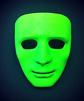 Маска Кабуки (анонимус) светится в темноте