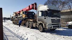 Трал перевозит спецтехнику по всему Казахстану 2