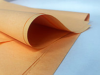 Бумага газетная оранжевая, 84*62см (5кг)