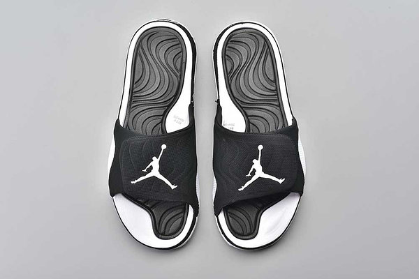 Jordan Hydro 4 Retro Black White