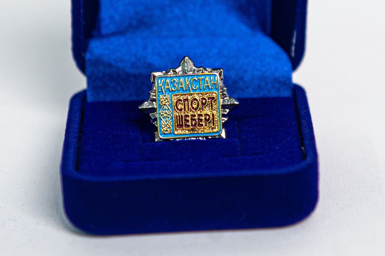 Нагрудные знаки под заказ