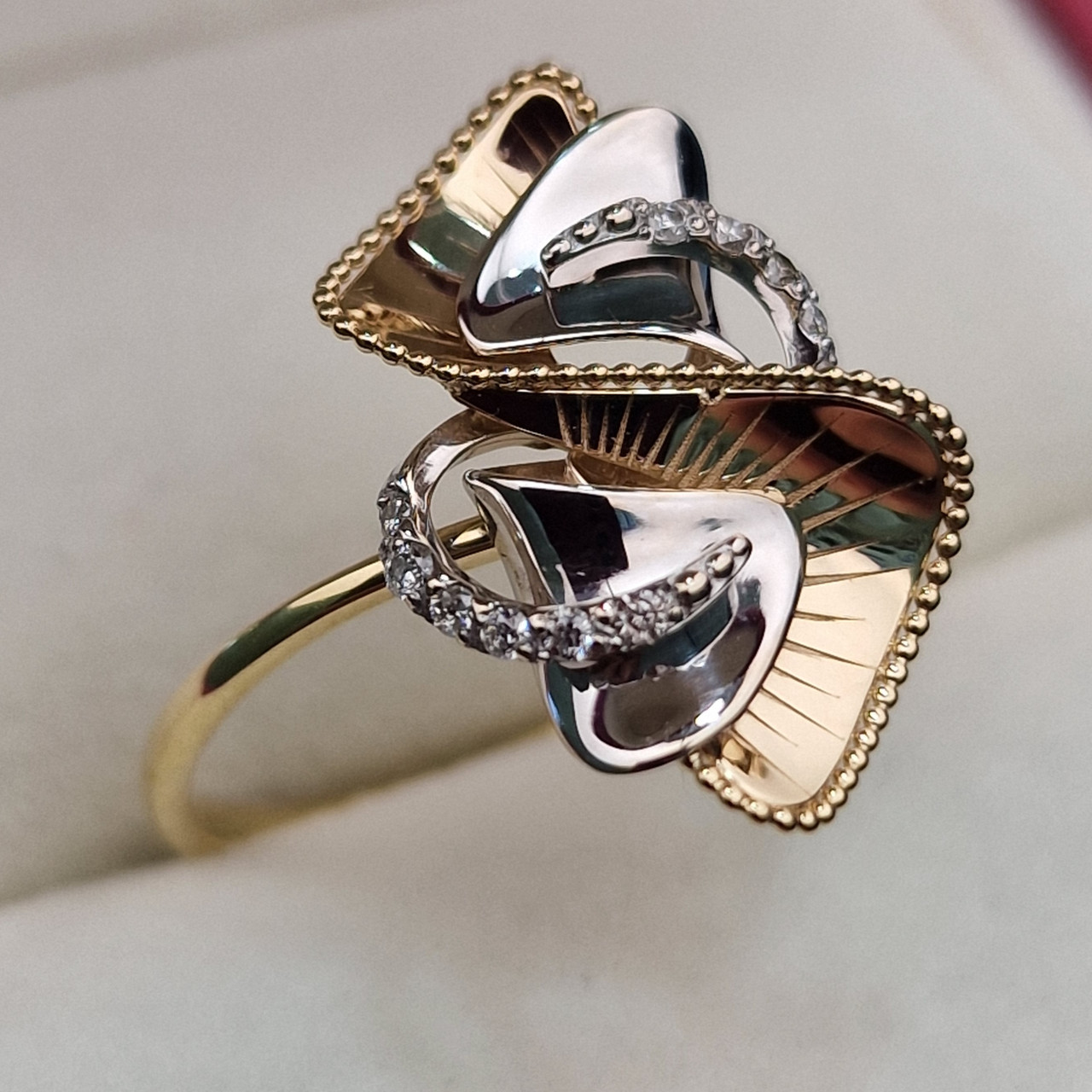 Золотое кольцо с бриллиантами 0.105Сt VS1/G, 18р. VG - Cut - фото 2 - id-p103119127