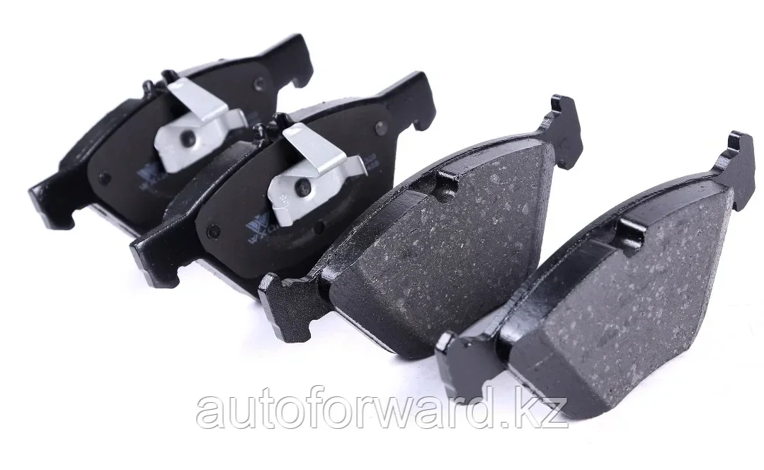 Колодки передние 210 V2.8/3.0 BEGEL