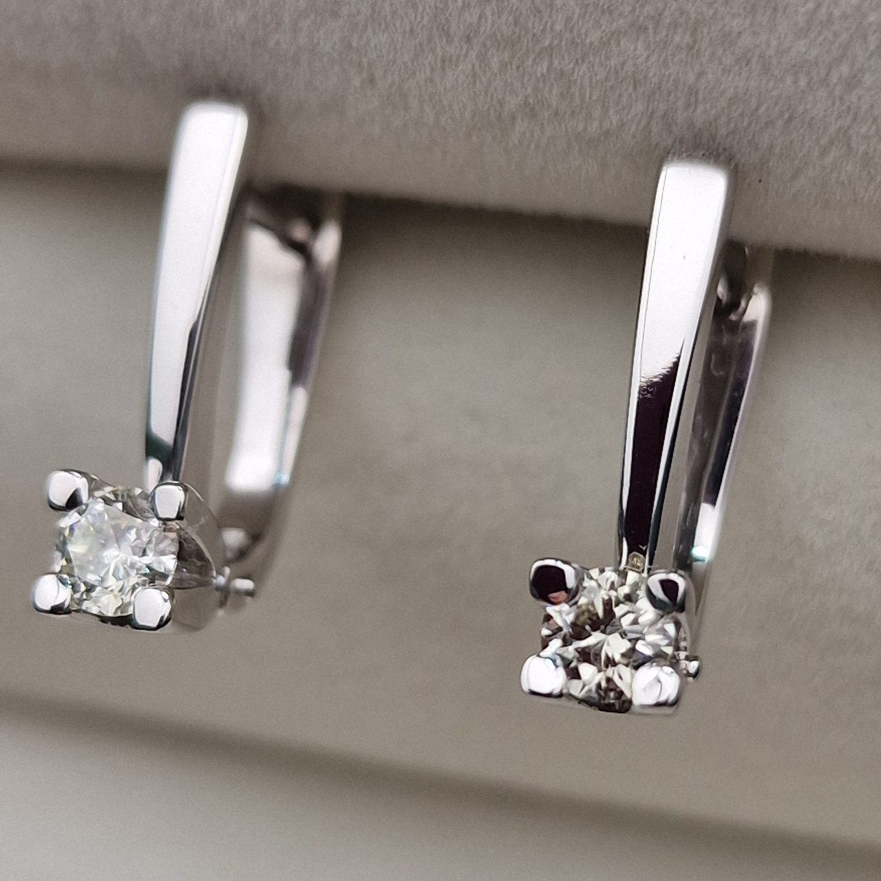 Золотые серьги с бриллиантами 0.35Ct VS2- SI2/L, VG-Cut