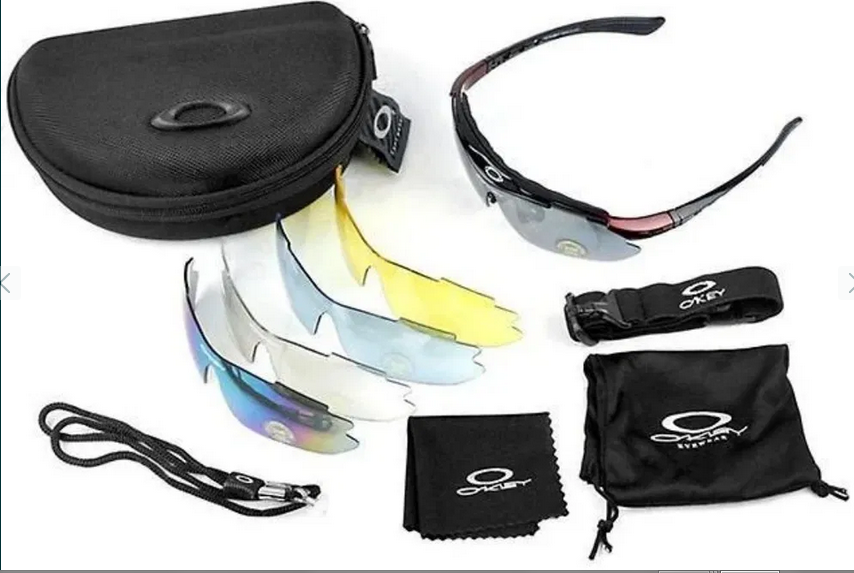Очки спортивные «Oakley» в футляре