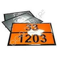 Қауіпті жүктерді жанар-жағармай таситын көлікке тасымалдауға арналған БҰҰ-ның ADR тақтасы