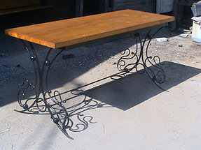 Интерьер и экстерьер. Кованные изделия для дома и сада 17