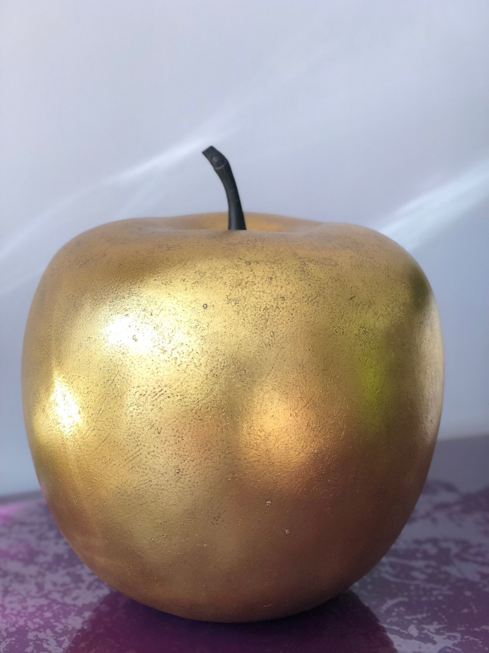 Фигура садовая Яблоко золото