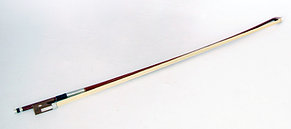 Смычок для скрипки размером 4/4, Carayа Bows-4/4