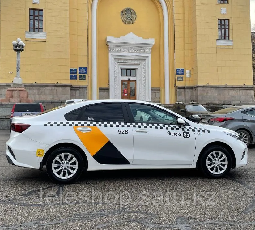 Водитель в Яндекс Такси, с автомобилем, много заказов!