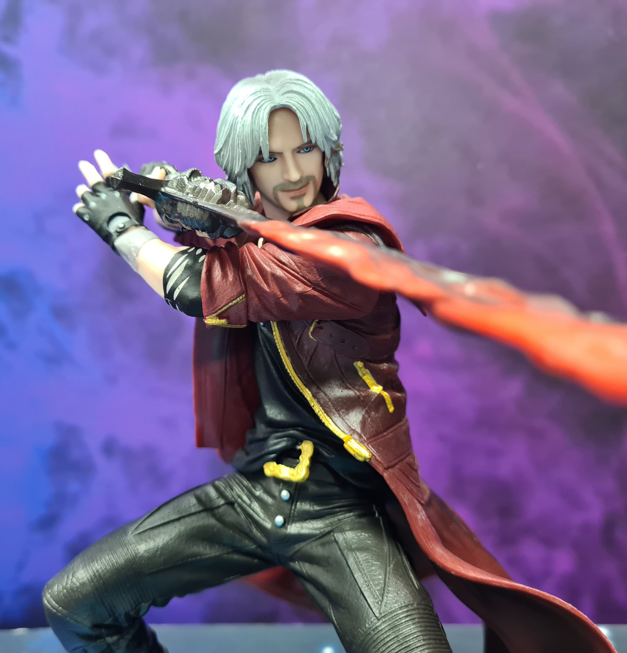 Статуэтка Данте - Devil May Cry 5 (ТЦ Евразия): продажа, цена в Алматы ...