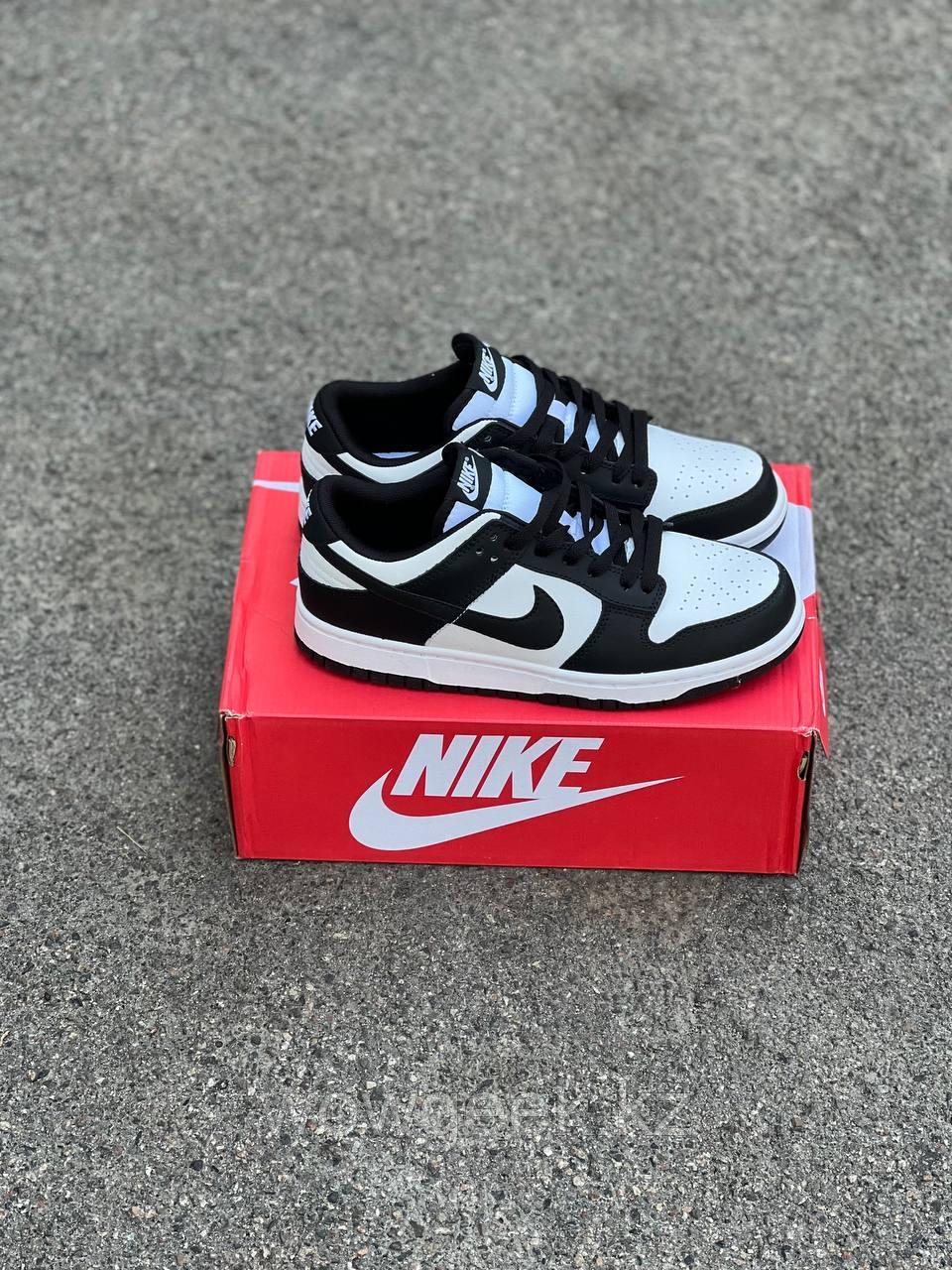 Кроссовки NIKE DUNK LOW SP