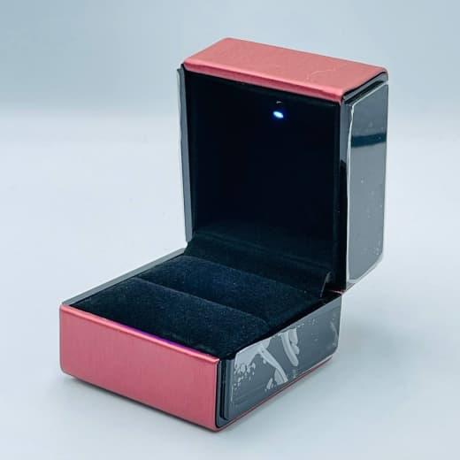 Ювелирная коробочка для кольца красная лед 19375-7 - фото 1 - id-p103687342