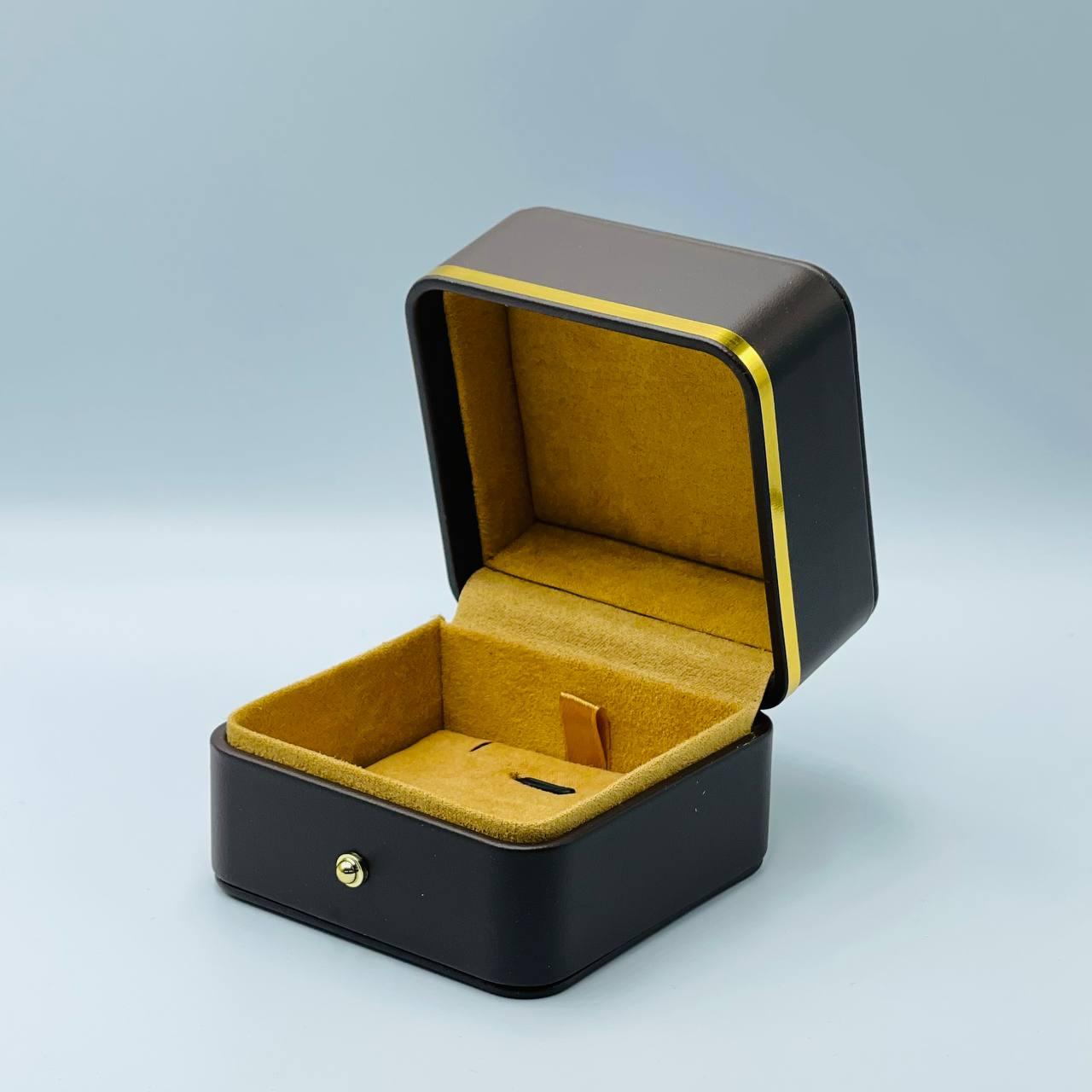 Ювелирная коробочка коричневая для колье 19375-96 - фото 1 - id-p103687432