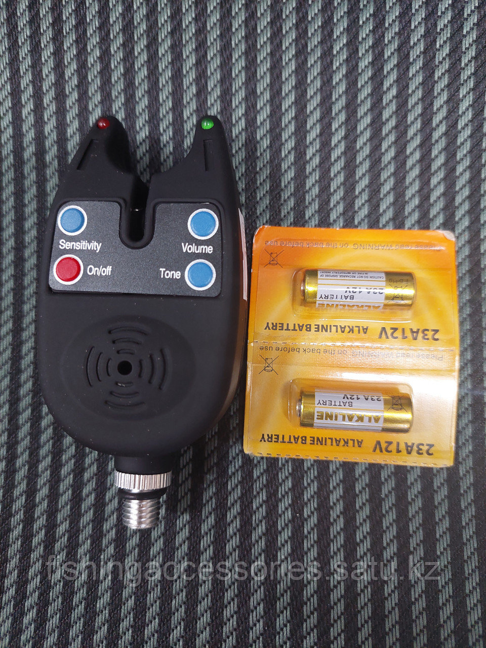 Сигнализатор электронный для подставки на батарейке 23А 12V 2шт черный пластик 1053 Китай - фото 1 - id-p100662088