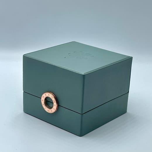 Ювелирная коробочка зеленая под серьги 19375-77 - фото 1 - id-p103705002