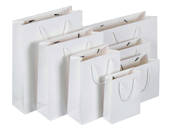 Белые бумажные и крафтовые пакеты для нанесение логотипа