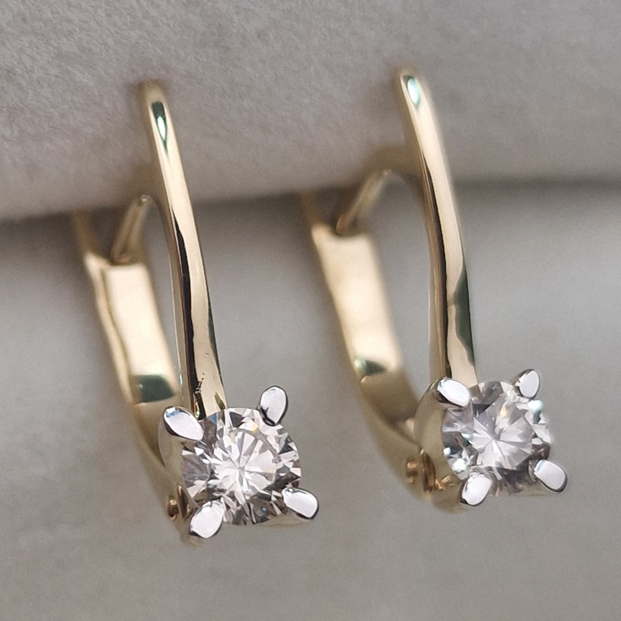 Золотые серьги с бриллиантами 0.53Ct VS2/J, VG-Cut