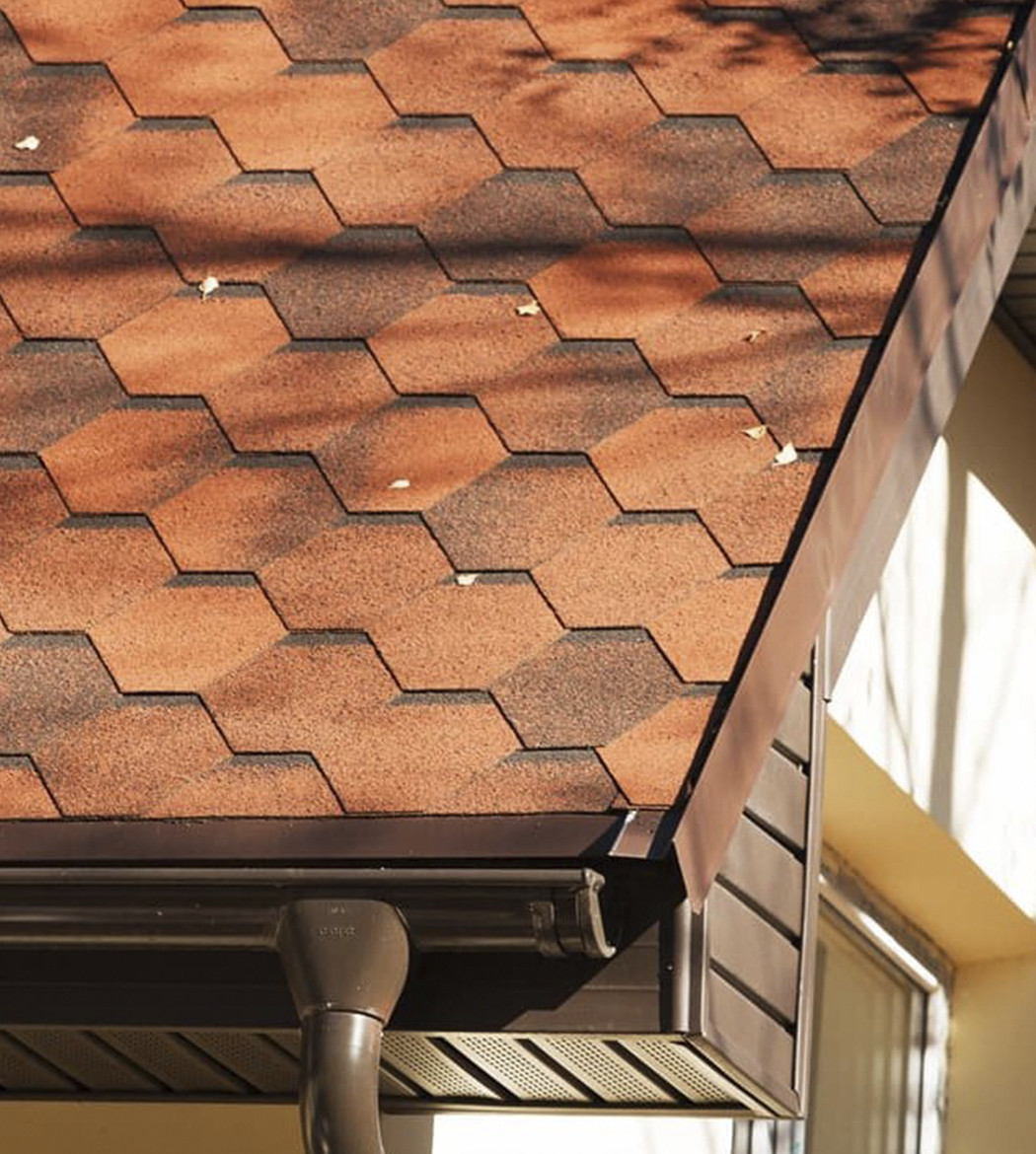 Черепица тегола. Гибкая черепица ультра фокстрот сандал. Мягкая черепица технониколь шинглас. Гибкая черепица docke pie premium цюрих кофе. Кровля из гибкой черепицы.