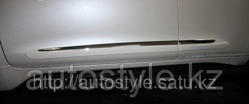 Молдинги дверные Toyota Prado-150 2009-2012/2012+... г.в. (тип-2 - LEXUS)) серебристые - фото 1 - id-p13065606