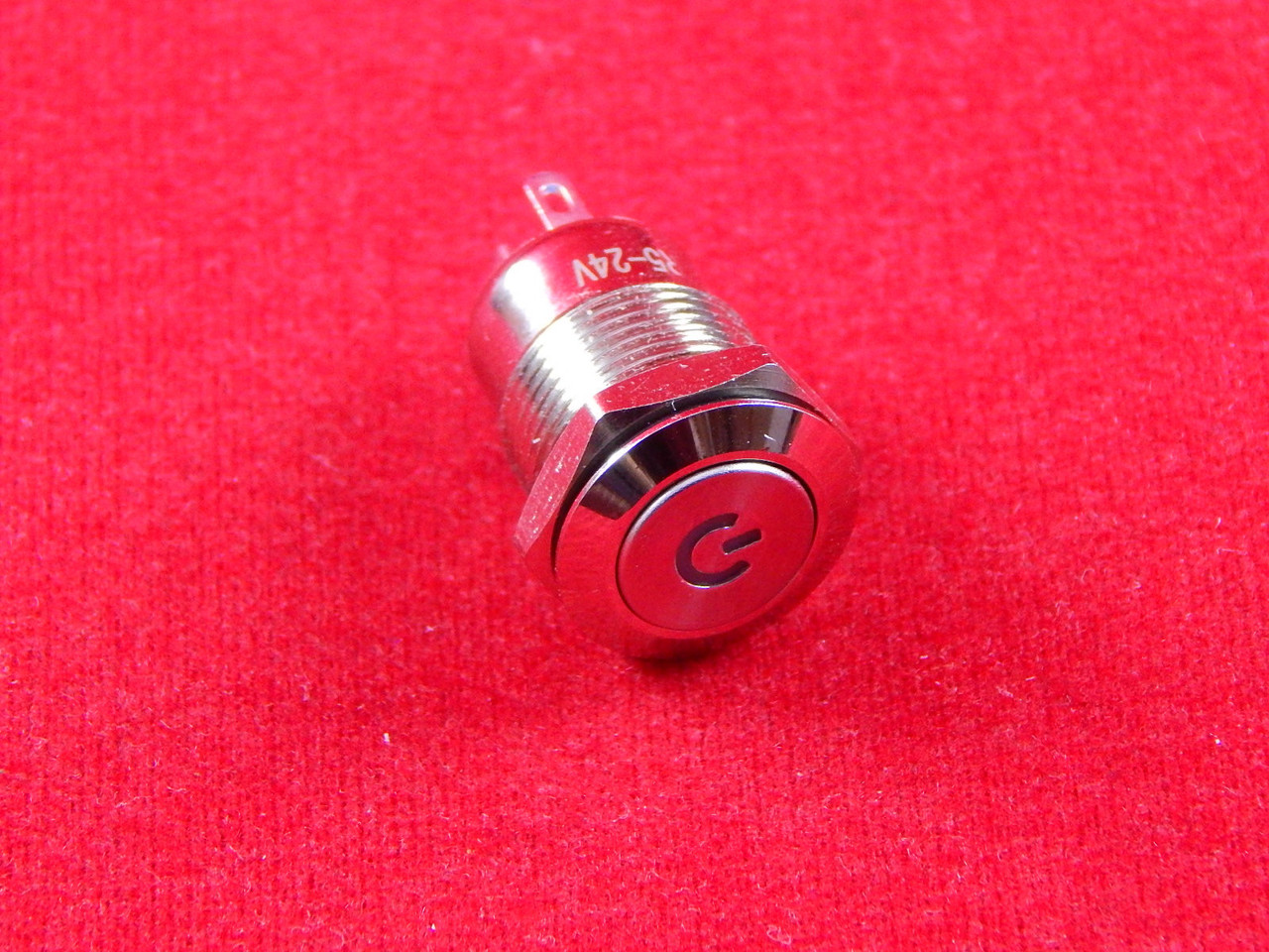 Кнопка с красной подсветкой и фиксацией, металлическая 12мм - фото 1 - id-p103907640