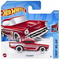 Hot Wheels Модель Chevy Bel Air '57, красный