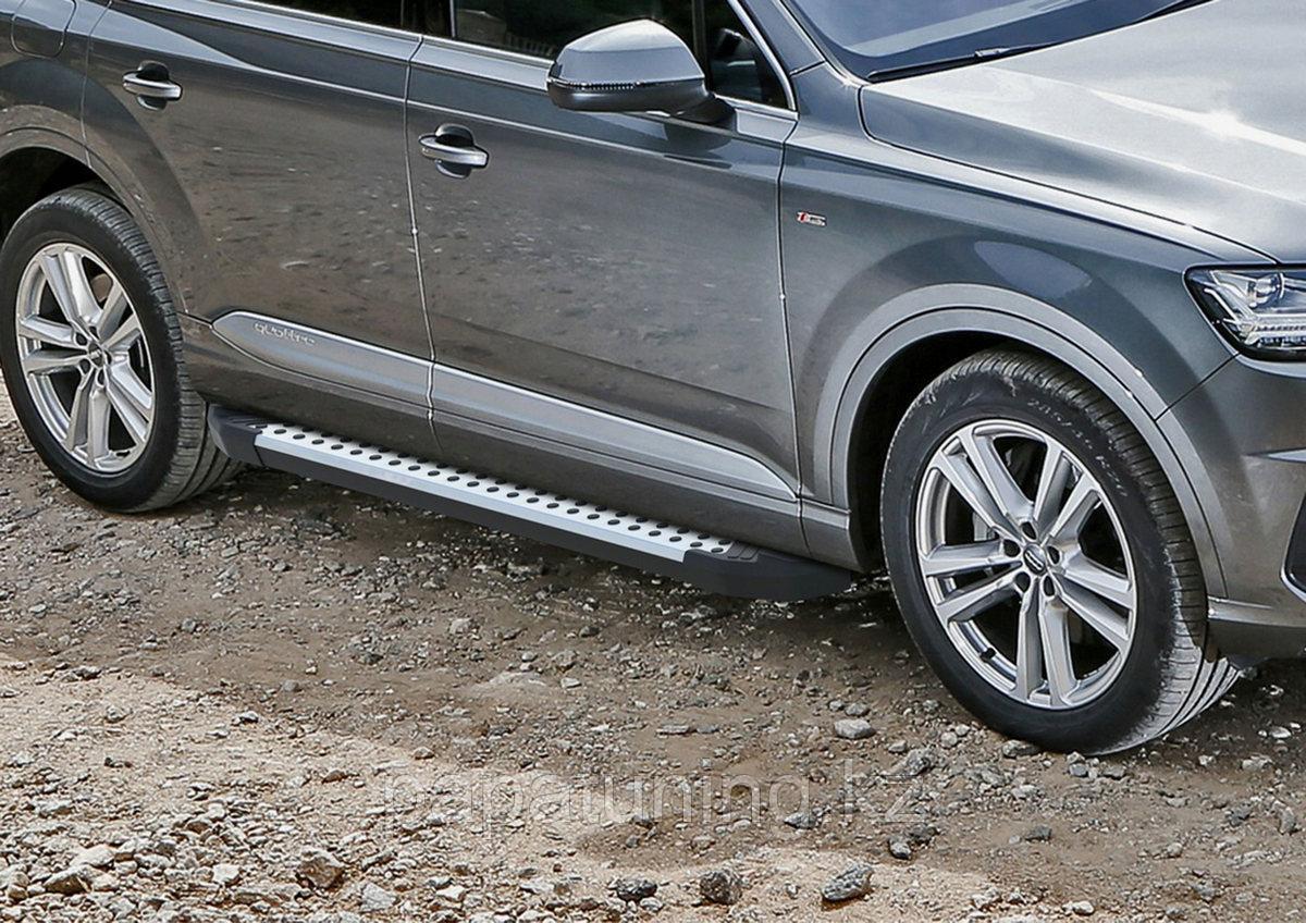 Пороги, подножки "Bmw-Style" Audi Q7 2015-2020- - фото 1 - id-p103840739