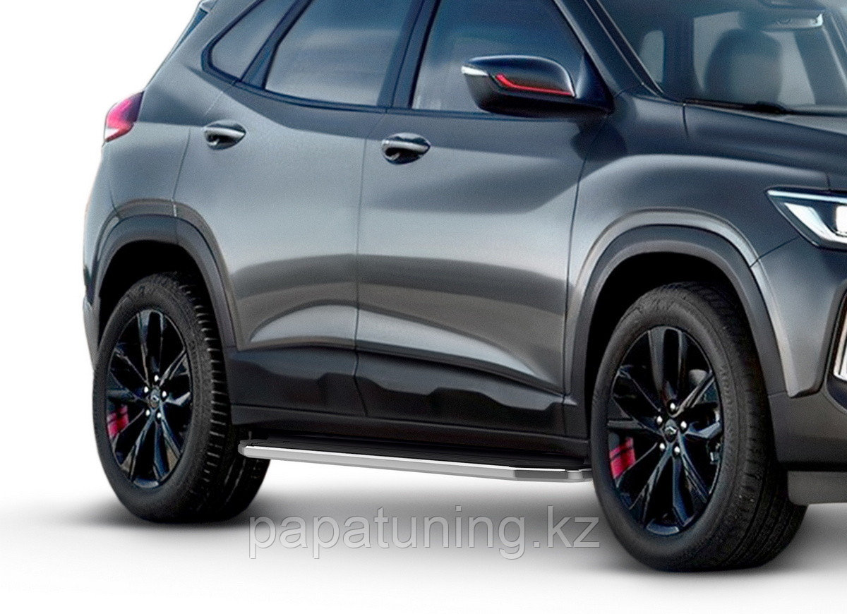 Пороги, подножки "Premium" Chevrolet Tracker 2021-, фото 1