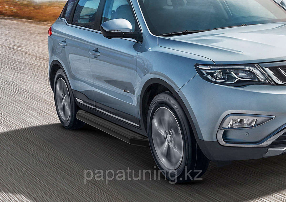 Пороги, подножки "Premium-Black" Geely Atlas 2018-