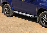 Пороги, подножки "Bmw-Style" Isuzu D-MAX 2016-2020