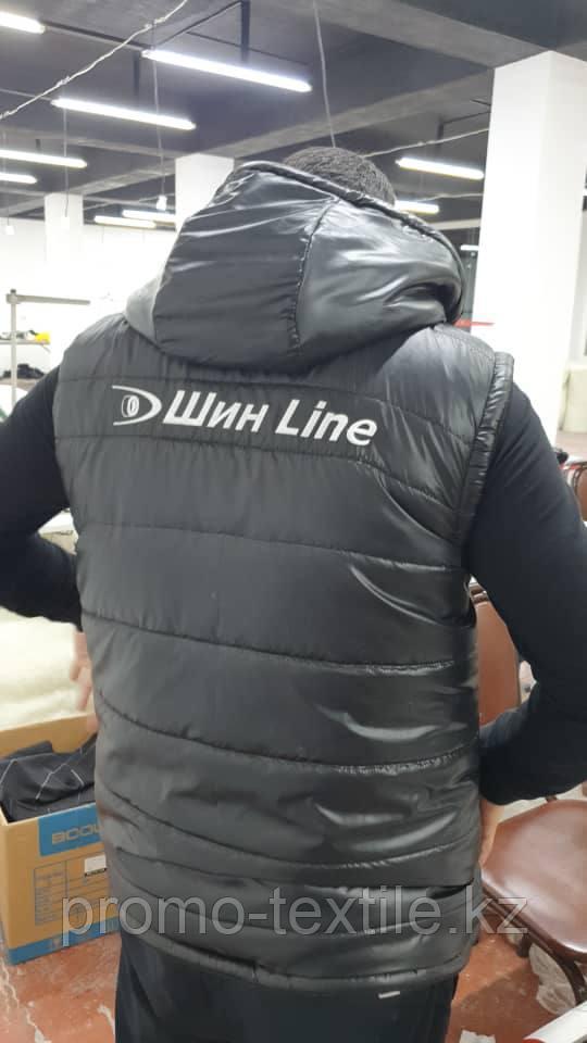 Жилет с капюшоном под заказ | Безрукавка с капюшоном: продажа, цена в ...