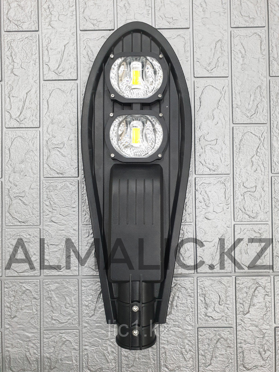 Светильник уличный светодиодный консольный Кобра mini 100 Вт - фото 1 - id-p94105607