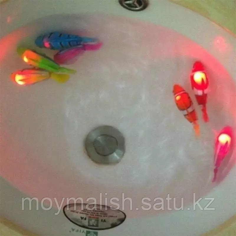 Интерактивная плавающая игрушка Robofish (цвета в ассортименте, цена указана за 1 шт). - фото 2 - id-p104173371