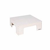 Деревянная подставка для розовой башни