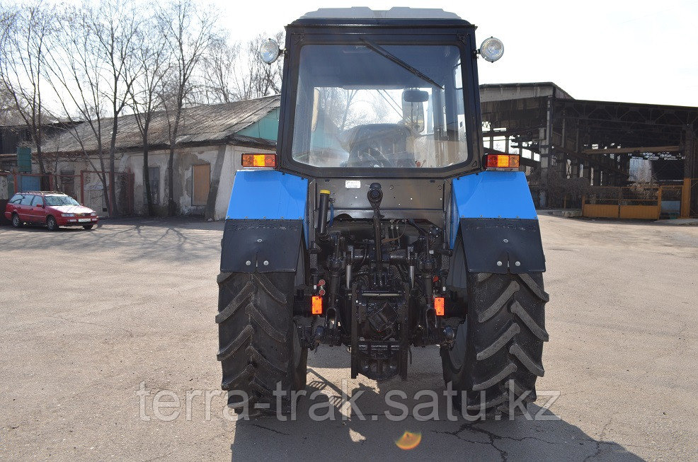 Трактор Беларус-1221.2 - фото 4 - id-p104216693