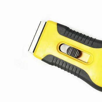 Скребок с выдвижным металлическим лезвием V167 10,5смХ4,5см