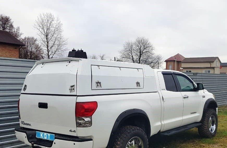 Кунг экспедиционный увеличенный трехдверный - Toyota Tundra Double Cab Long (2007-2013 г. в.) - фото 1 - id-p104228772