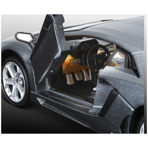 Assembly Line: 1:24 Lamborghini Aventador LP700-4 Maisto