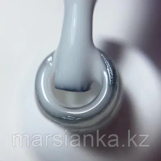 База LARO Nails Milky камуфлирующая №005,10мл